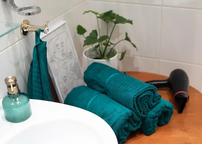 Cozy Boho Apartment, Super Central, Parliament, Netflix Budapešť